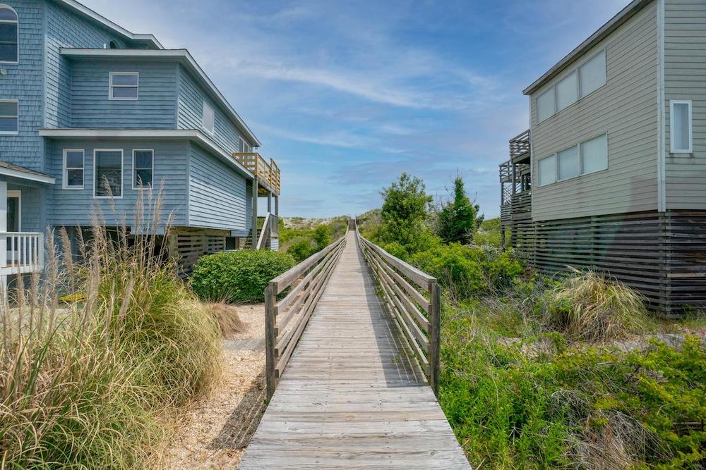 carolina shores vacation rental on the outerbanks